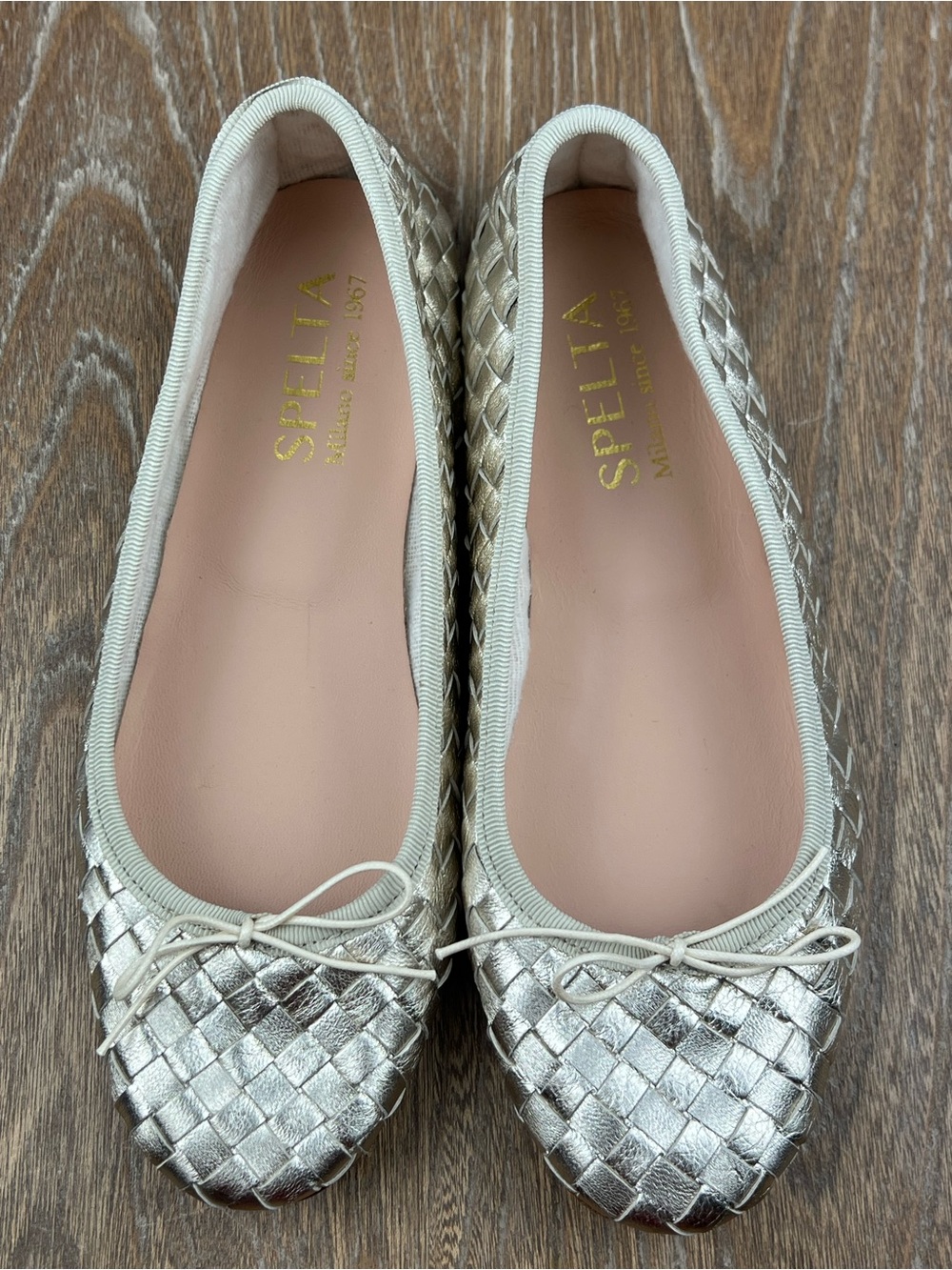601 Spelta NICOLE INTRECCIO WEAVE in platinu Woven Ballet Flats 36